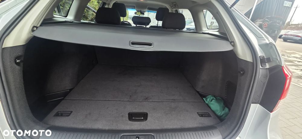 Chevrolet Cruze 1.7TD LT+ - 34