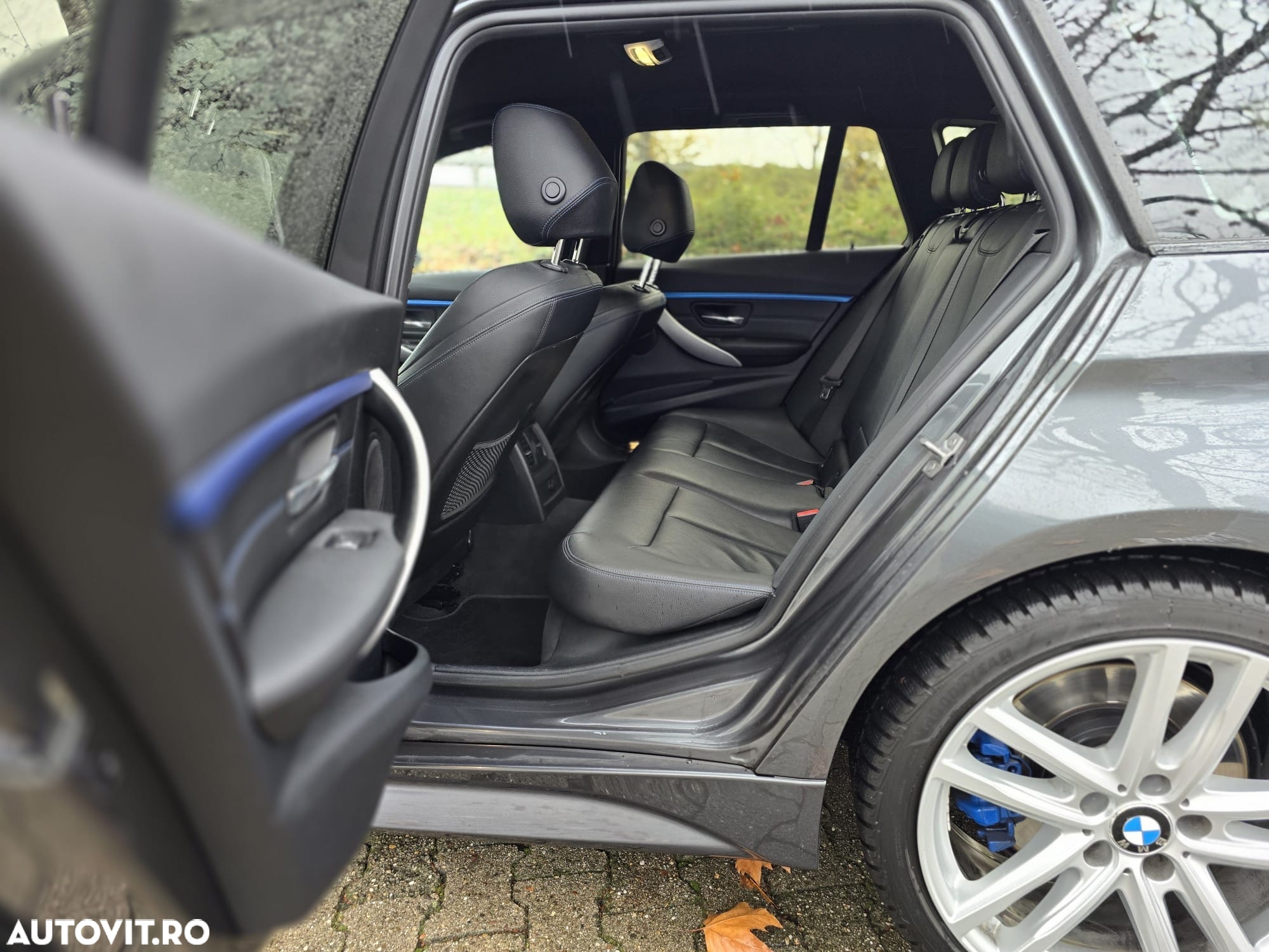 BMW Seria 3 330d Touring Aut. Edition M Sport Shadow - 7