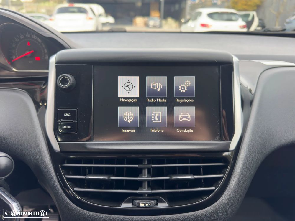 Peugeot 208 HDi 68 Access - 19