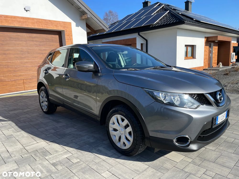 Nissan Qashqai 1.2 DIG-T N-Vision - 23