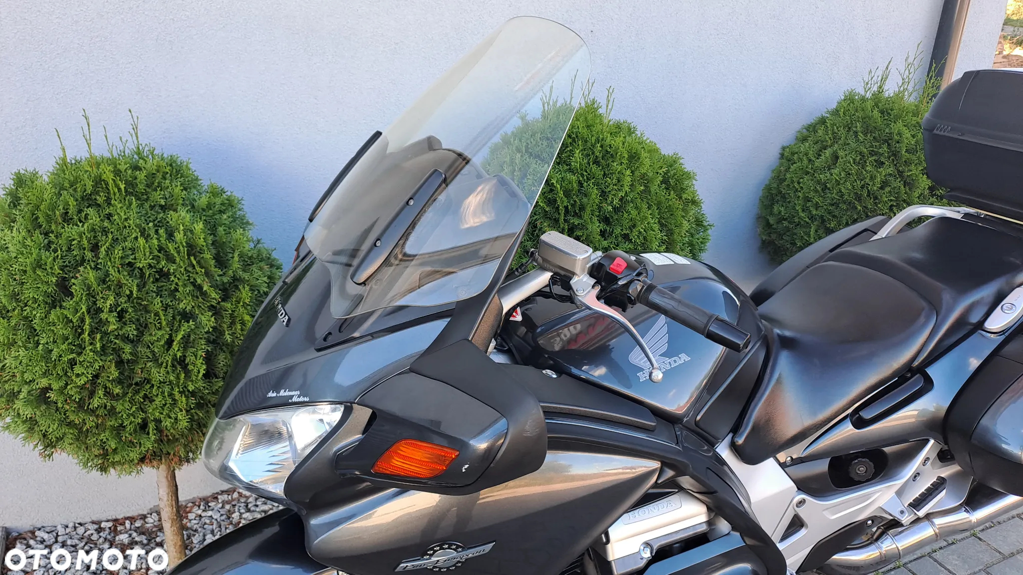 Honda ST - 37