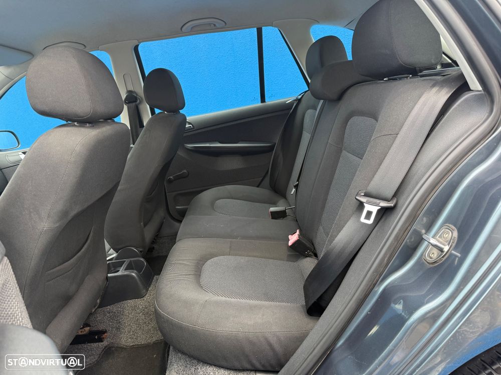 Skoda Fabia Break 1.2 Ambiente - 6