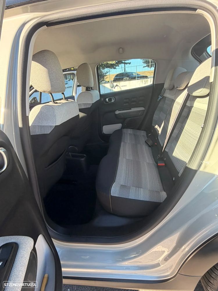 Citroën C3 1.2 PureTech Shine - 6