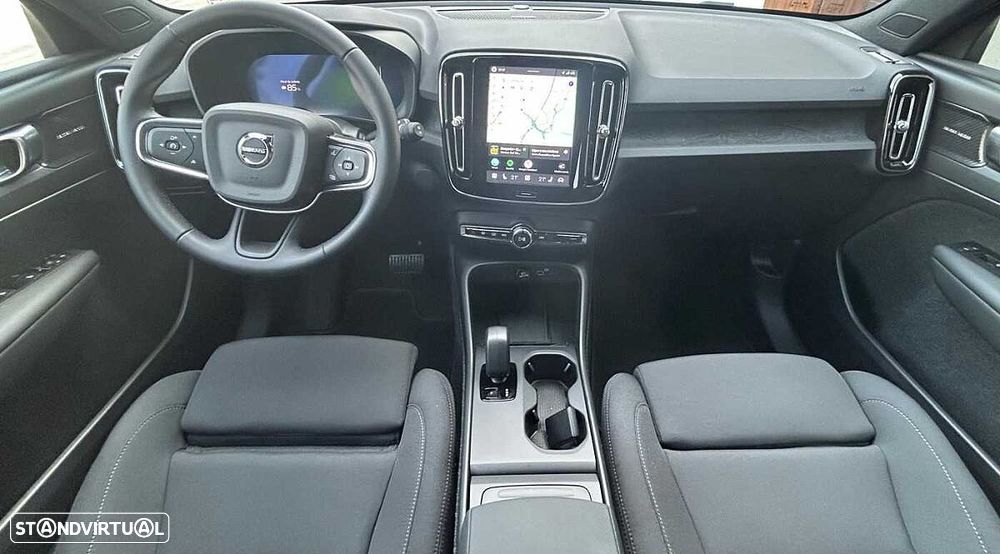 Volvo EX 40 — fotografia 12