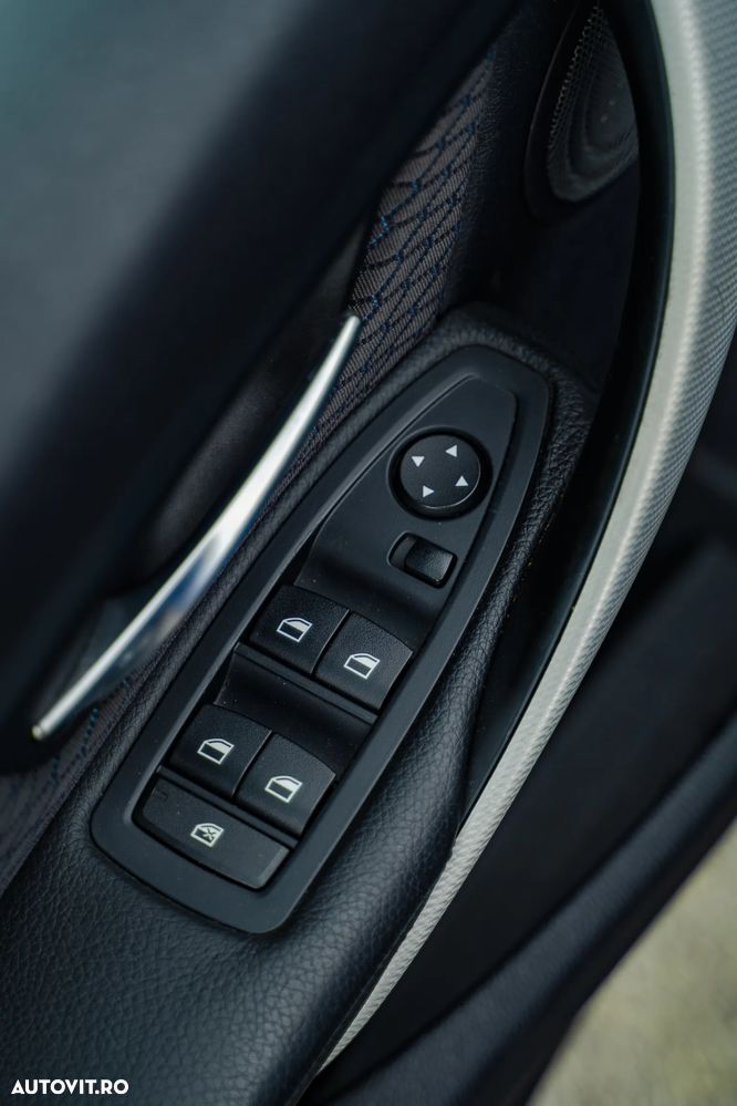 BMW Seria 3 325d Sport-Aut. M Sport - 11