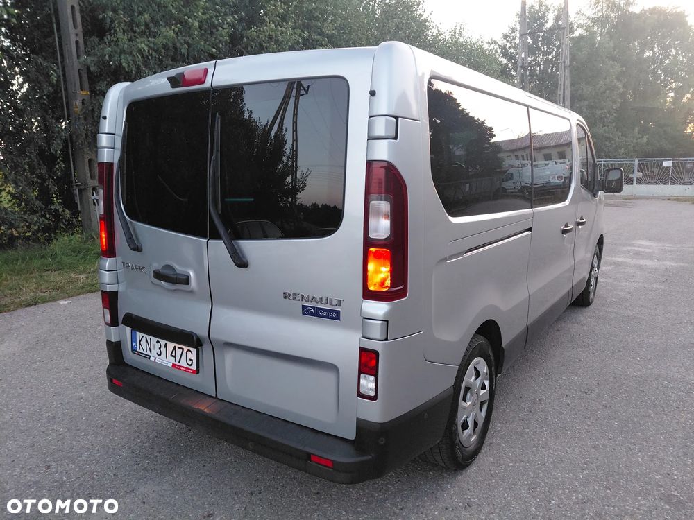 Renault Trafic 2.0 dCi - 8
