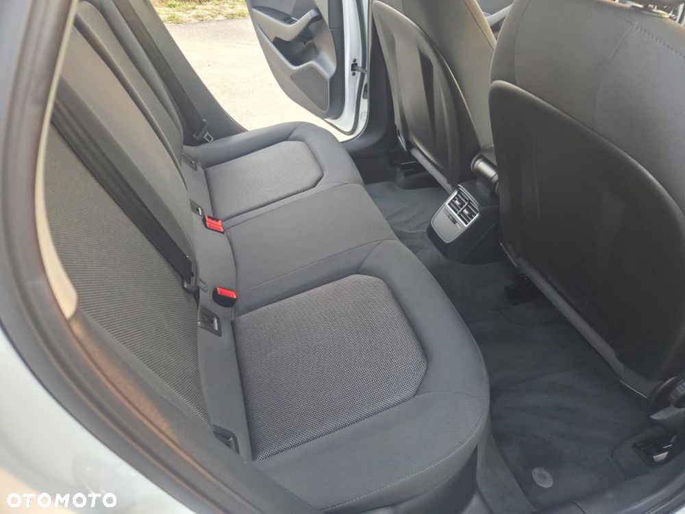 Audi A3 Sportback 1.4 TFSI g-tron sport - 17