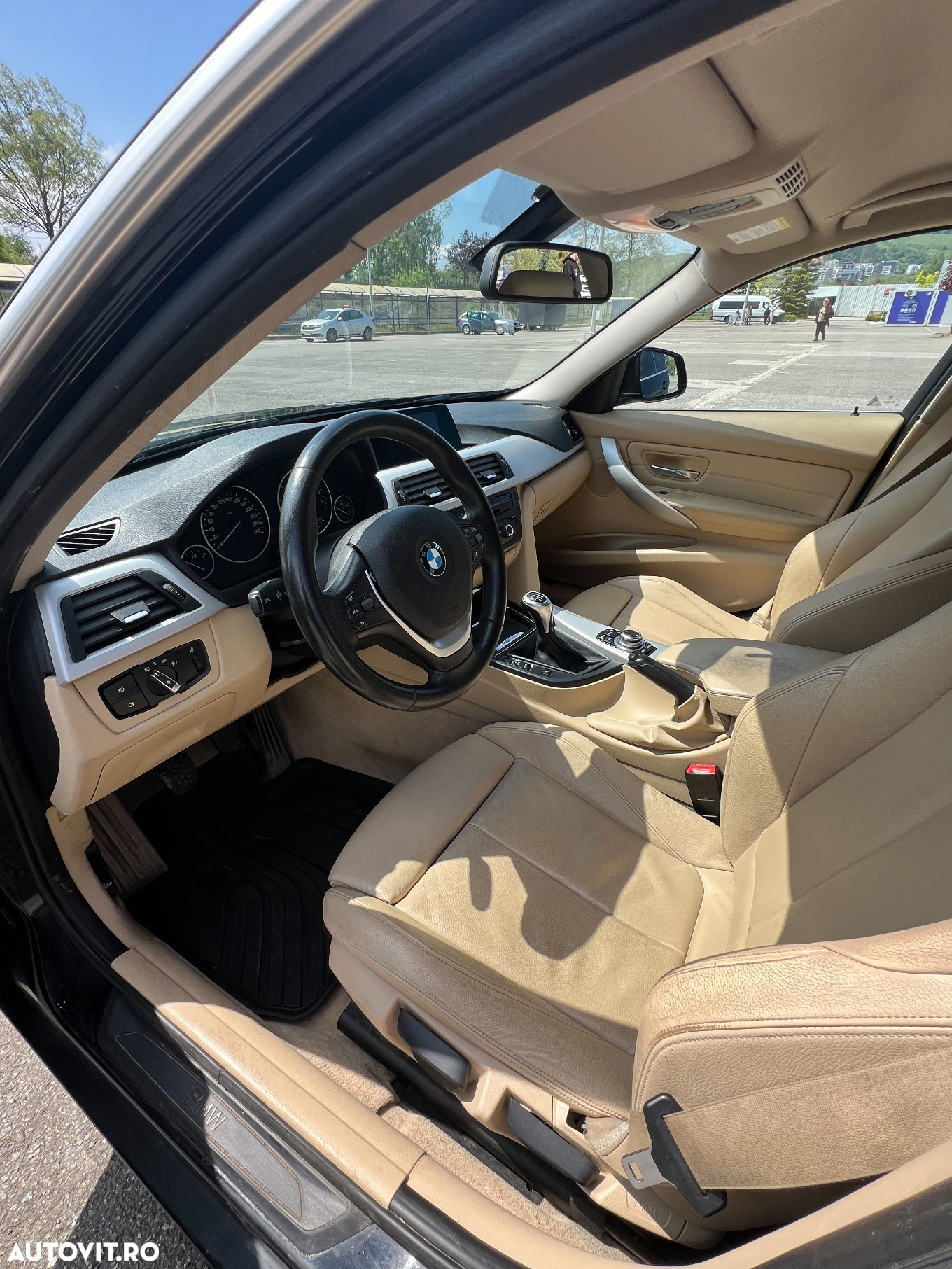 BMW Seria 3 320i Efficient Dynamics Edition - 8