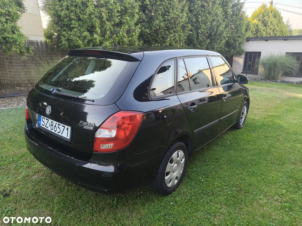 Skoda Fabia 1.2 12V Comfort - 4
