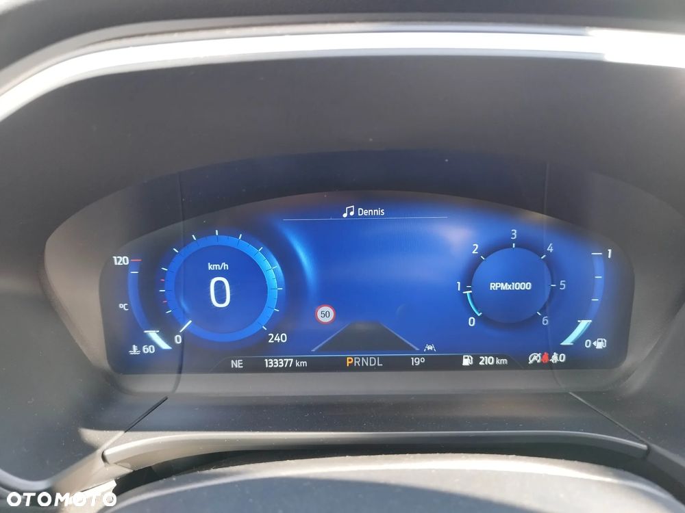 Ford Kuga 2.0 EcoBlue 4x4 TITANIUM - 13