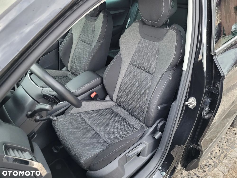 Skoda Karoq 2.0 TDI 4x4 DSG Selection - 4