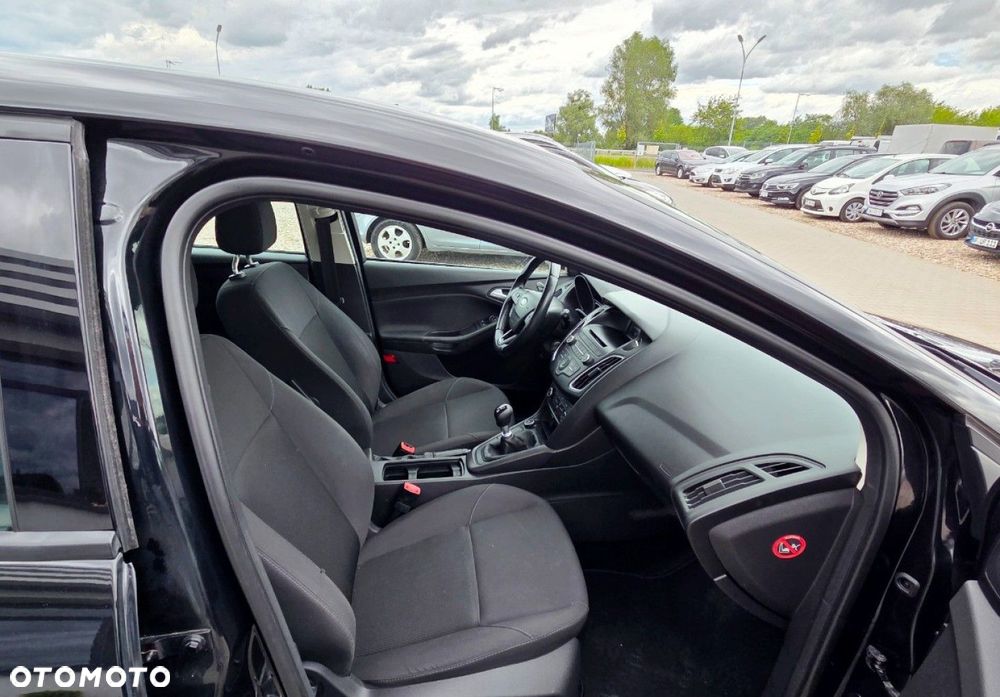Ford Focus - 19