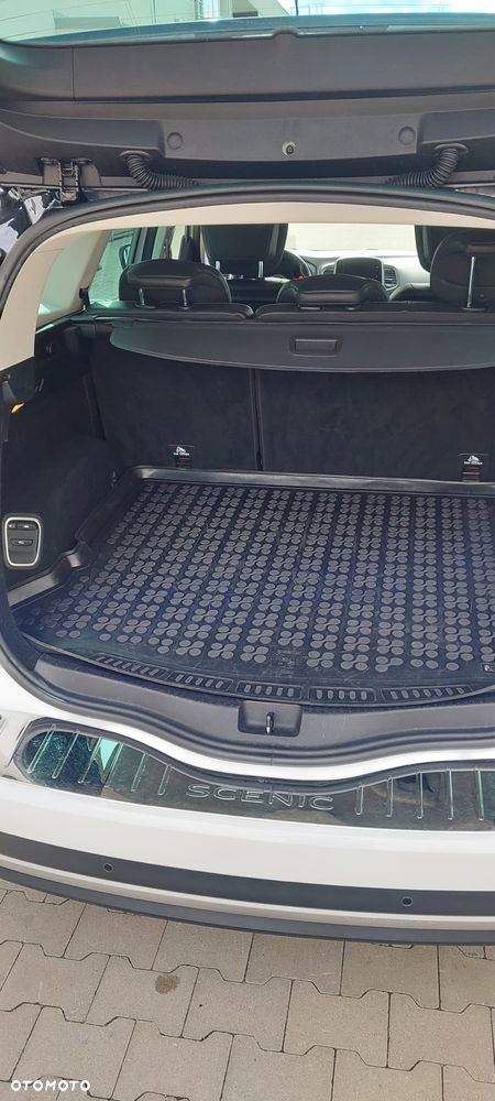 Renault Scenic - 12