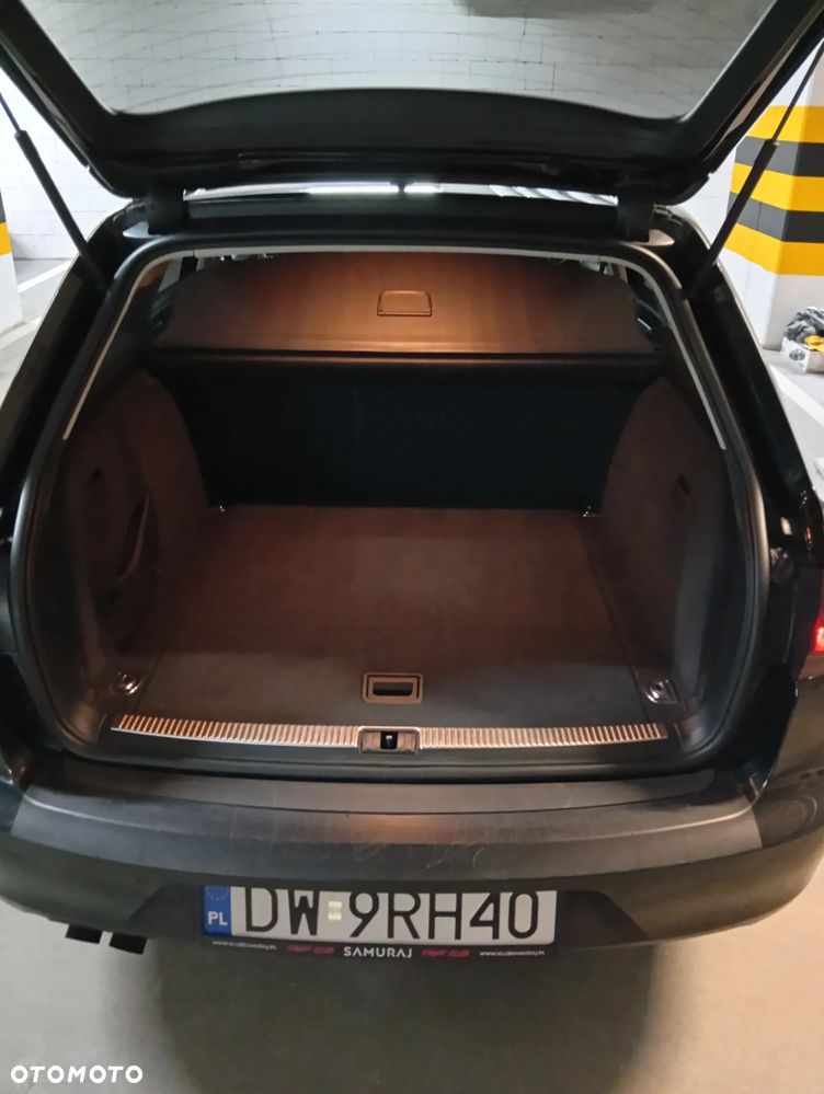 Seat Exeo 2.0 TDI CR Multitronic Style - 32
