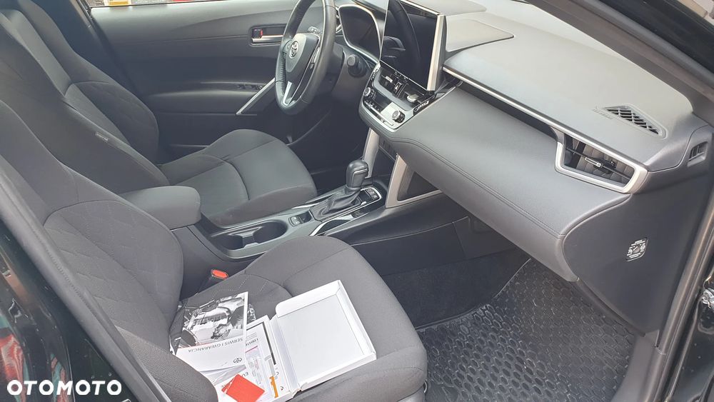 Toyota Corolla Cross 2.0 Hybrid Comfort - 32