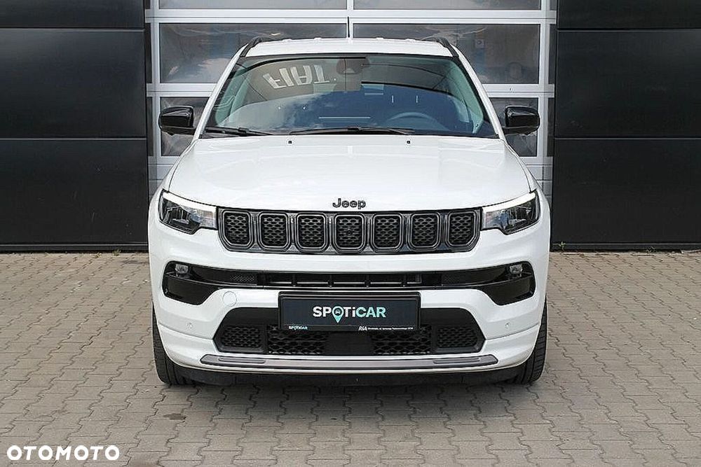 Jeep Compass - 10