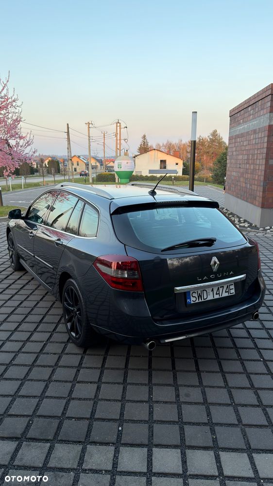 Renault Laguna 2.0 dCi Tech Run - 14