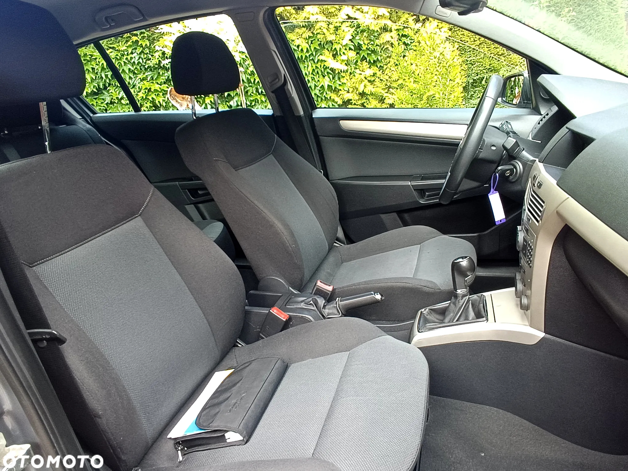 Opel Astra 1.6 - 9