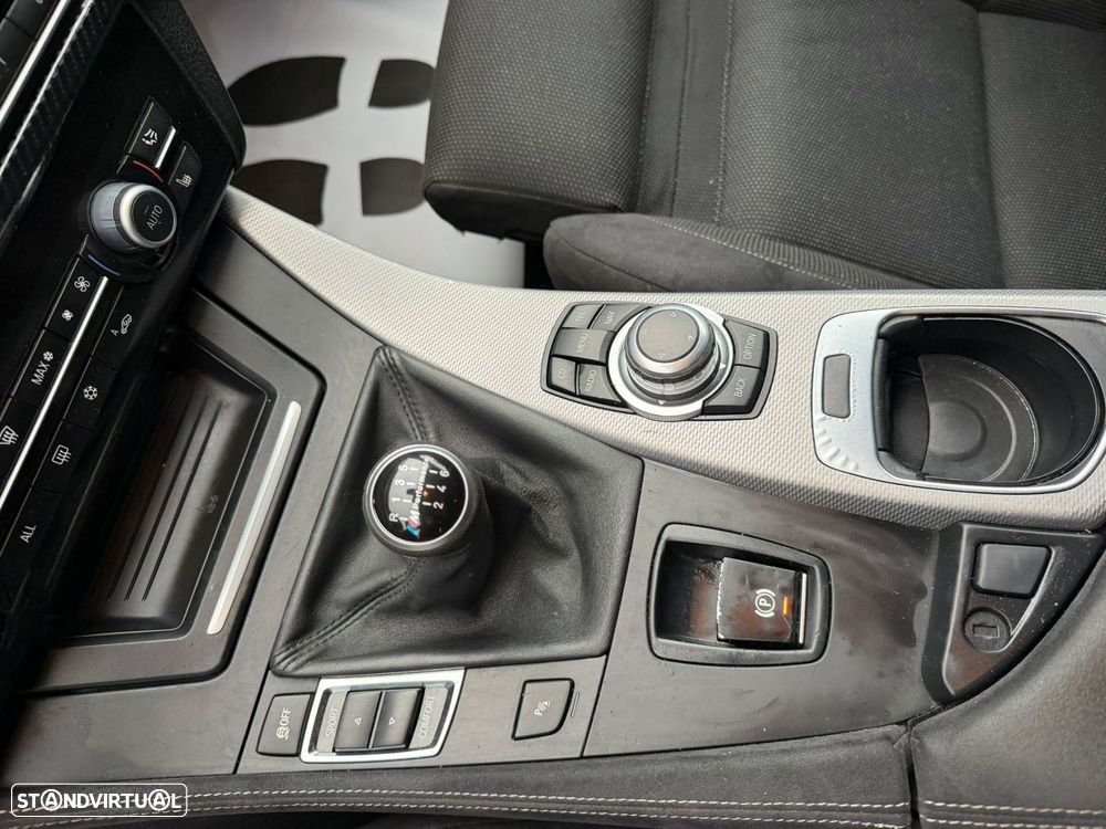 BMW 525 d Pack M - 24
