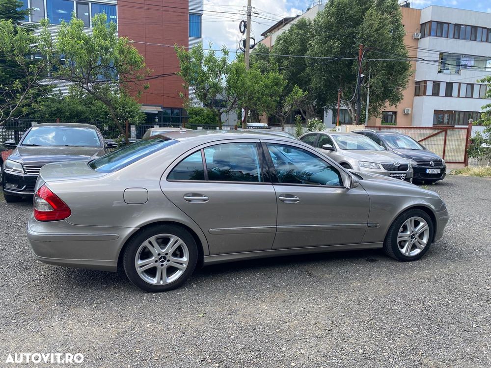 Mercedes-Benz E - 3