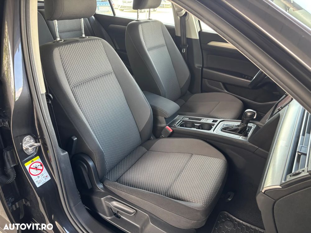 Volkswagen Passat Variant 1.5 TSI ACT OPF DSG Comfortline - 30