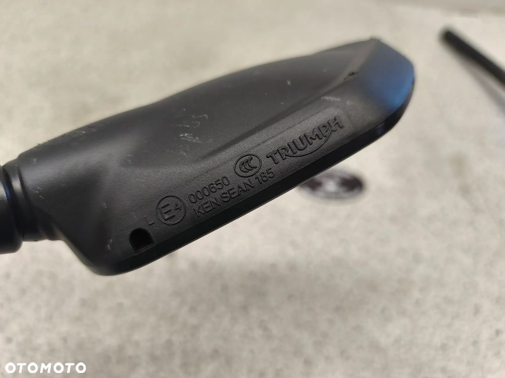 Lusterko lewe Triumph Trident 660 2022 - 8