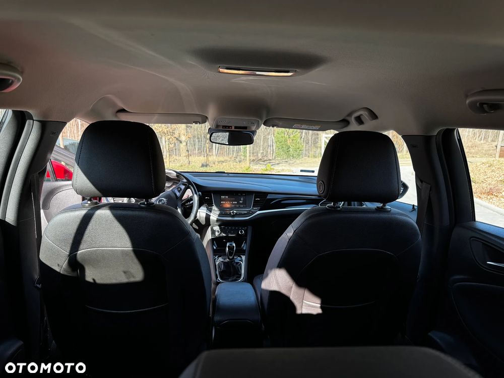 Opel Astra 1.4 T Dynamic - 7