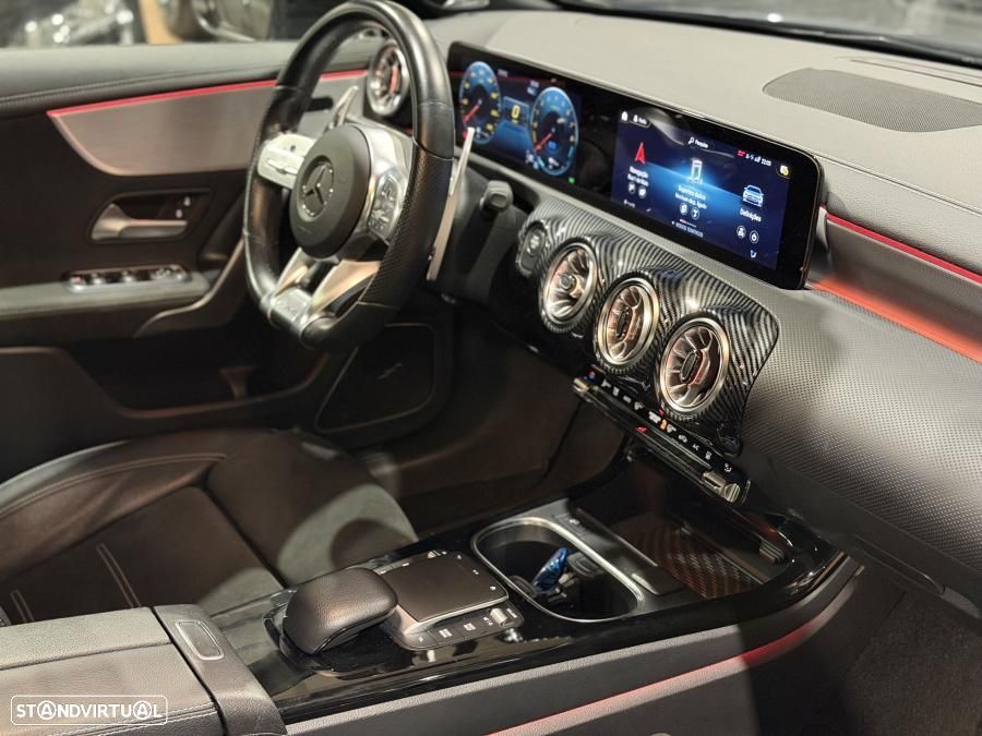 Mercedes-Benz A 250 Limousine e AMG Line - 26