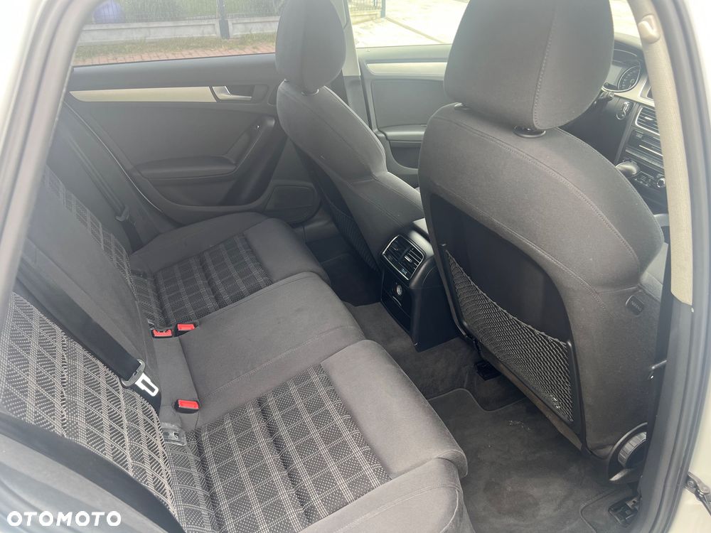 Audi A4 Avant 2.0 TDI DPF multitronic Attraction - 20
