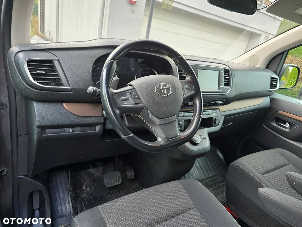 Toyota Proace Verso - 8