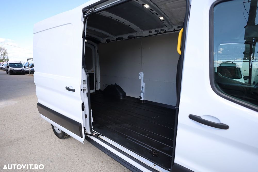 Ford Transit L3H2  2.0 130cp - 11