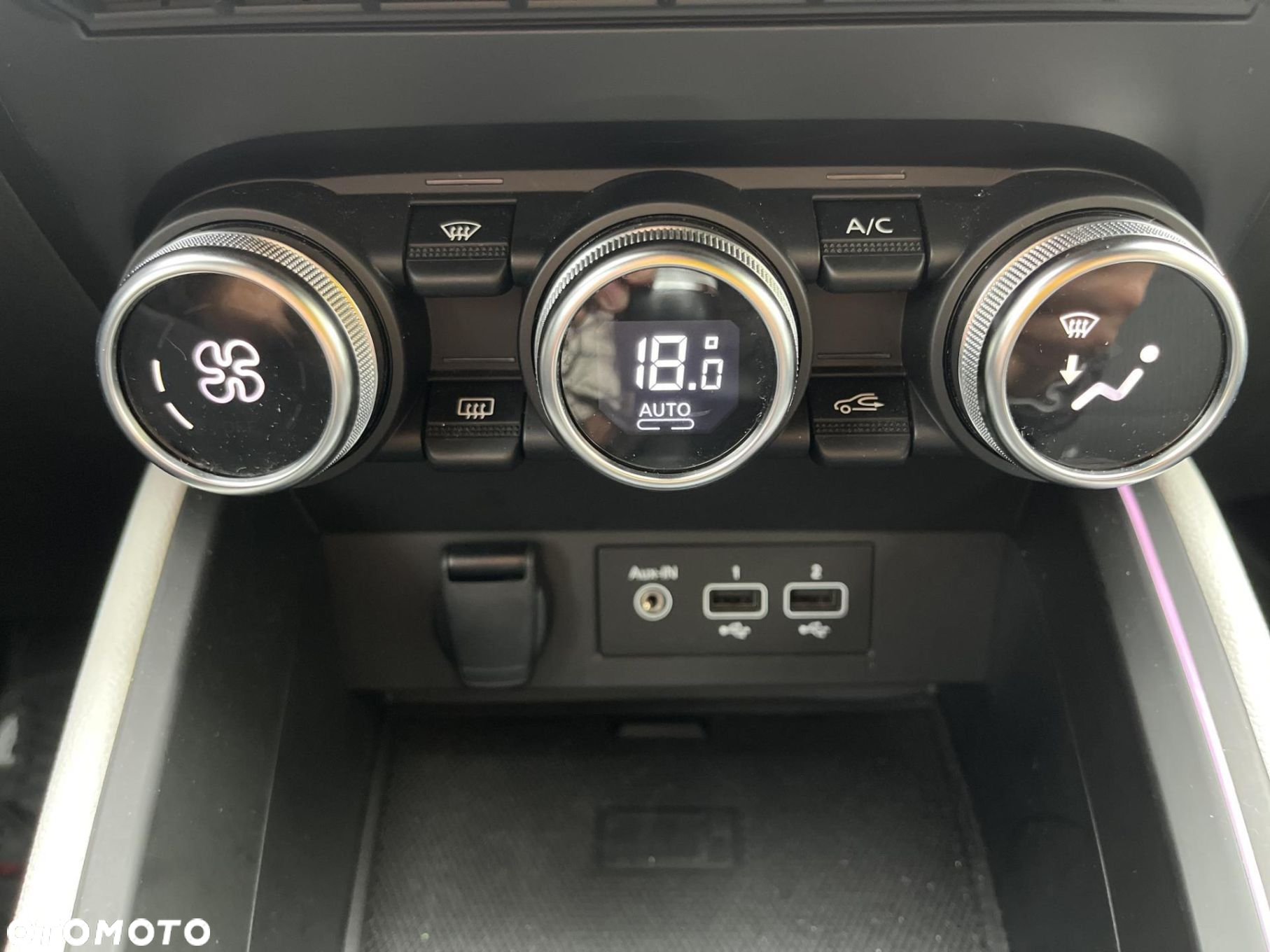 Renault Clio 1.0 TCe Techno - 21