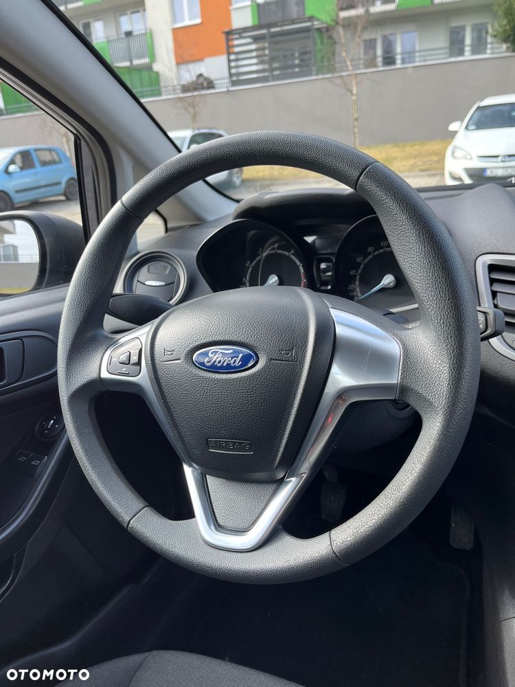 Ford Fiesta 1.25 Trend EU5 - 26