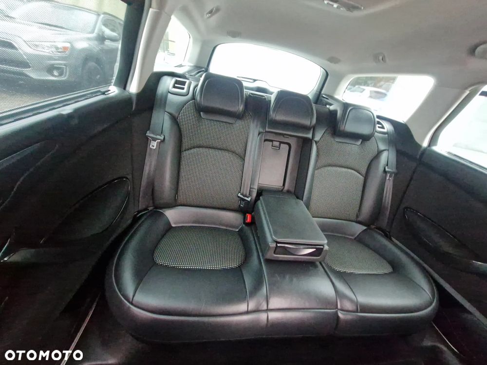 Citroën C5 2.0 HDi Exclusive Equilibre Navi - 21