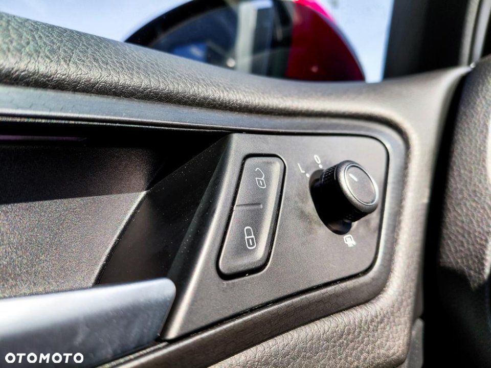 Volkswagen Golf - 13