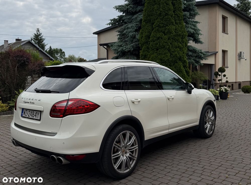Porsche Cayenne - 5
