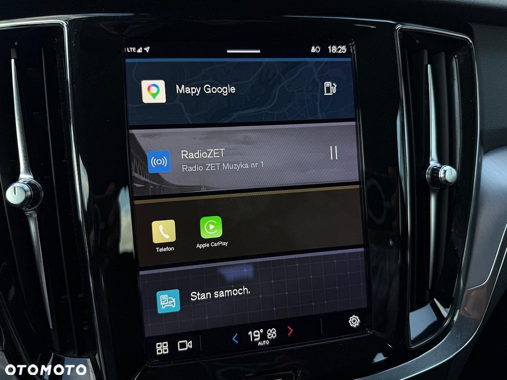 Volvo V60 B3 B Plus Dark - 16