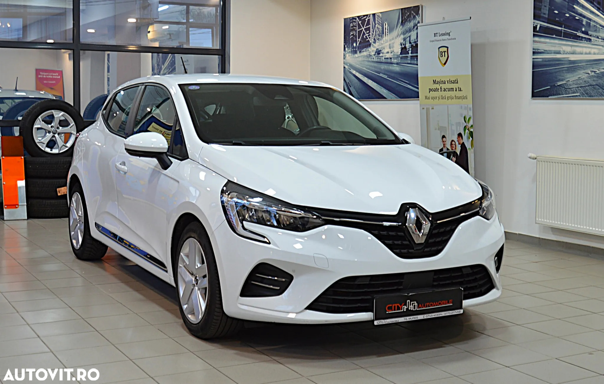 Renault Clio E-TECH Full Hybrid 145 E-TECH engineered - 3