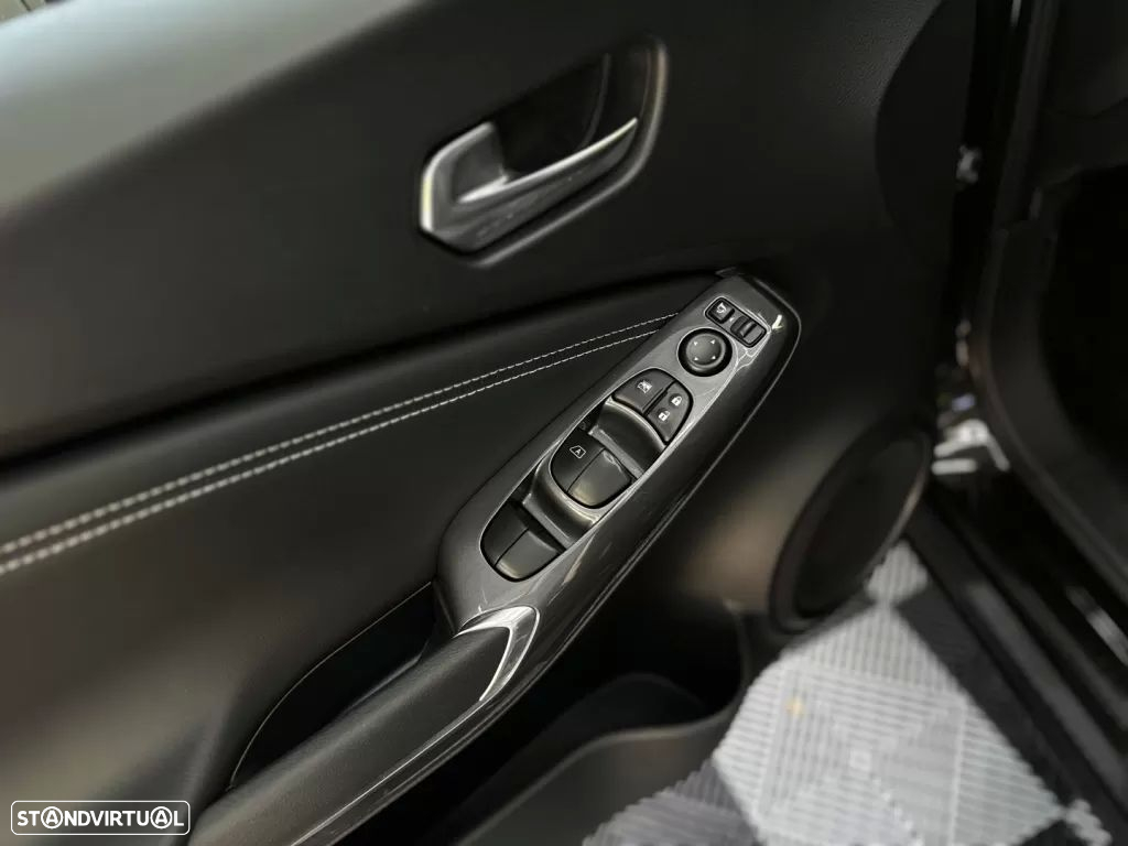 Nissan Juke 1.0 DIG-T DCT N-Connecta - 18