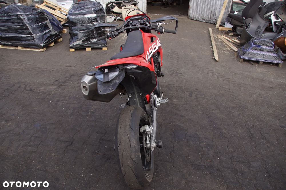 Motocykl na części - GasGas 700 SM 693 cm3 74 KM LC4 2022R Silnik Skrzynia Laga Owiewka Osłona Łańcuch Gmol Siedzenie Manetka Licznik Sterownik Moduł Czujnik - 6