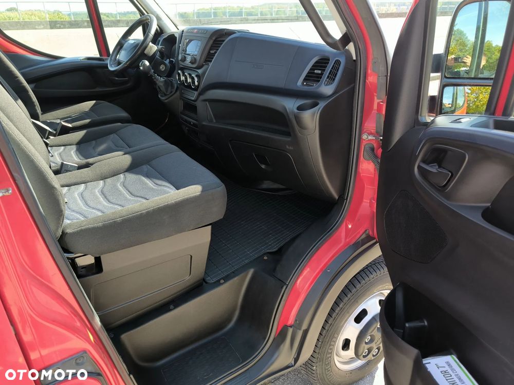 Iveco Daily - 28