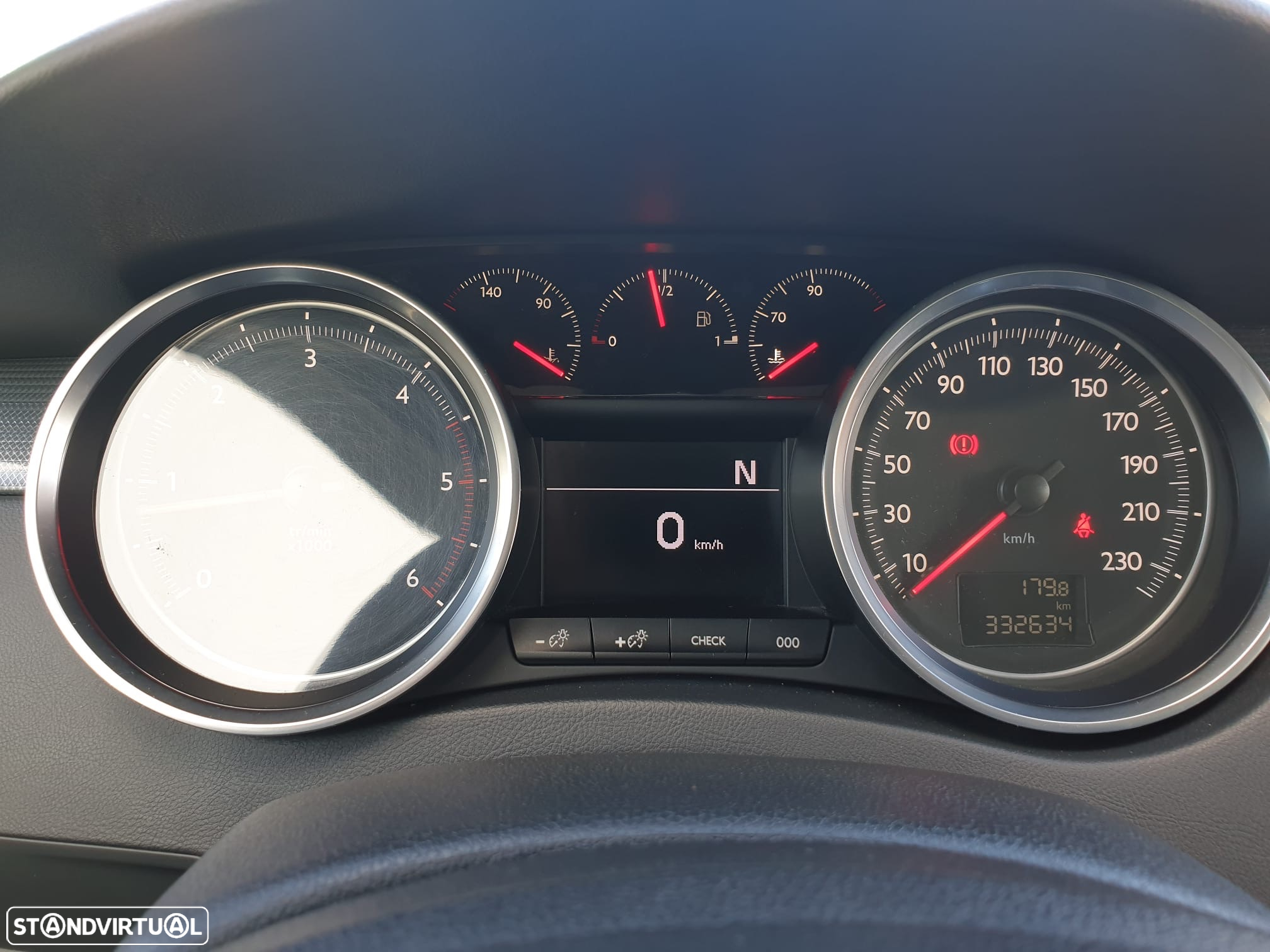 Peugeot 508 SW - 12