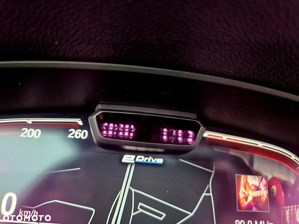 BMW Seria 5 530e M Sport sport - 17