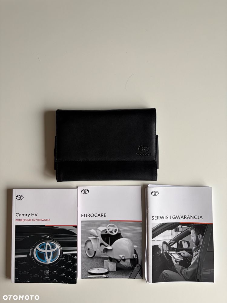 Toyota Camry 2.5 Hybrid Comfort CVT - 14