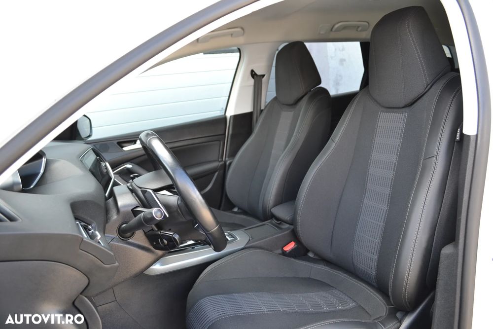 Peugeot 308 SW 1.5 BlueHDi FAP STT EAT8 Allure - 13