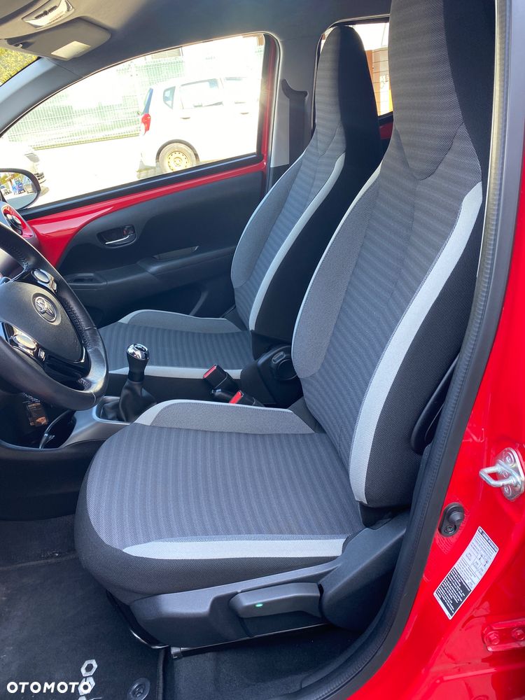 Toyota Aygo 1.0 VVT-i Color Edition - 9