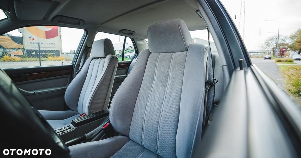 BMW Seria 7 750i - 13
