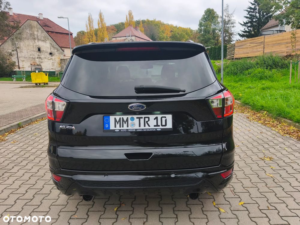 Ford Kuga - 32