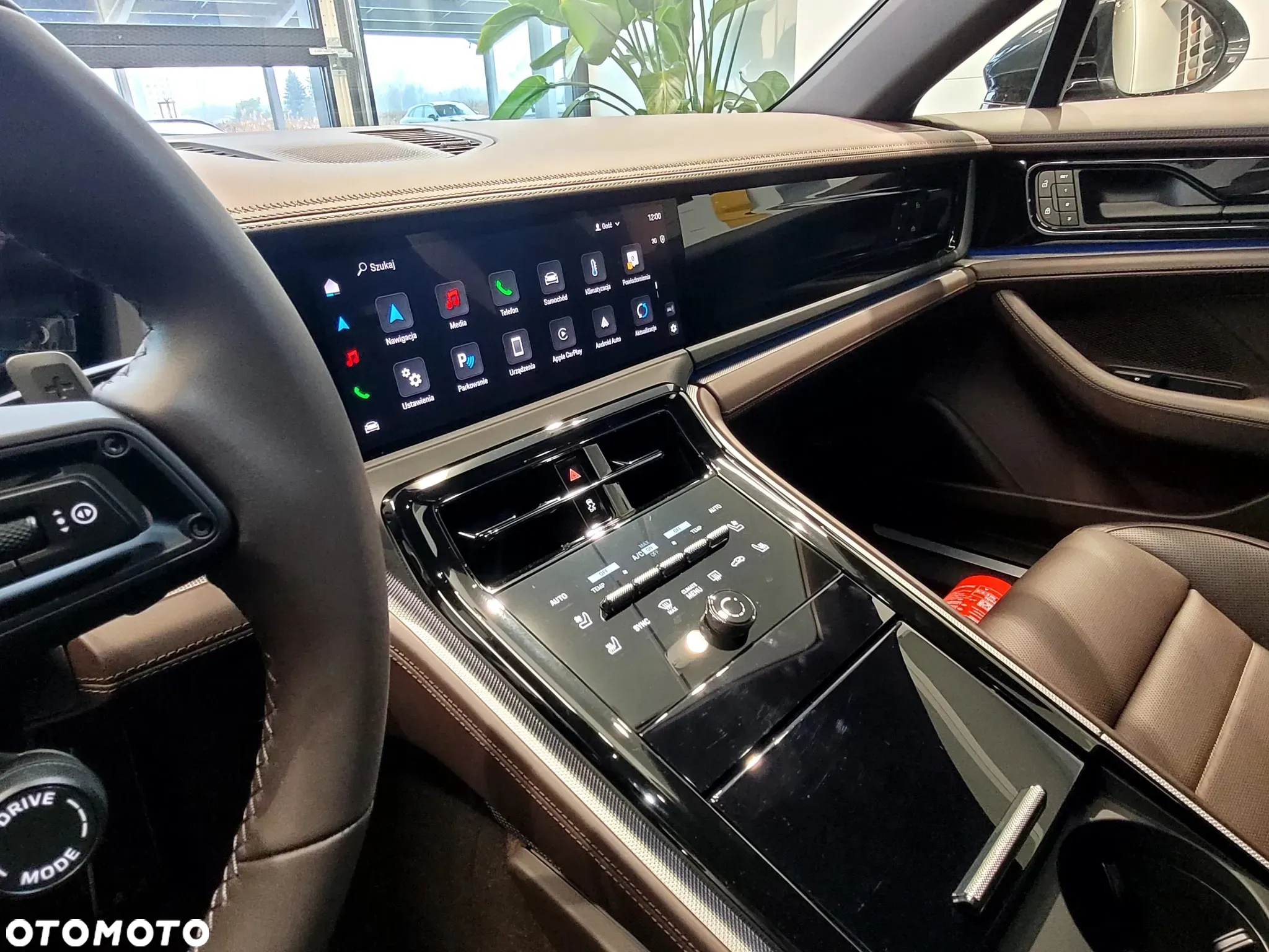 Porsche Panamera 4 - 16