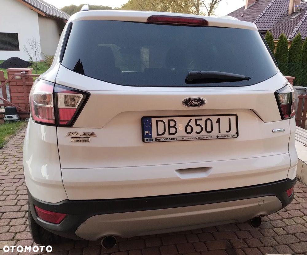 Ford Kuga - 4
